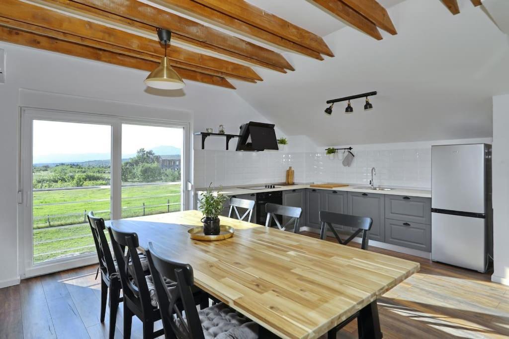 Holiday House Aurora Borealis Ervenik Luaran gambar